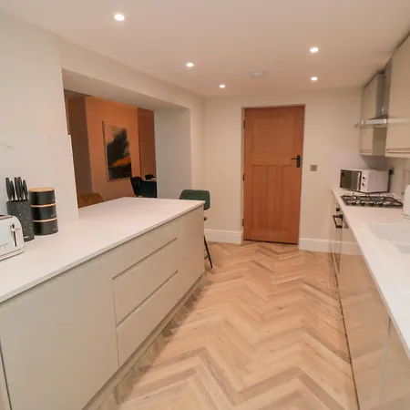 29 Garnet Street Tatil Evi *