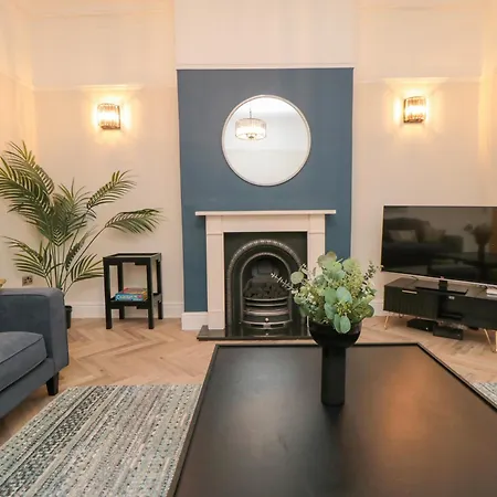 29 Garnet Street *