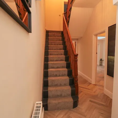 29 Garnet Street Солтберн-бай-те-Си